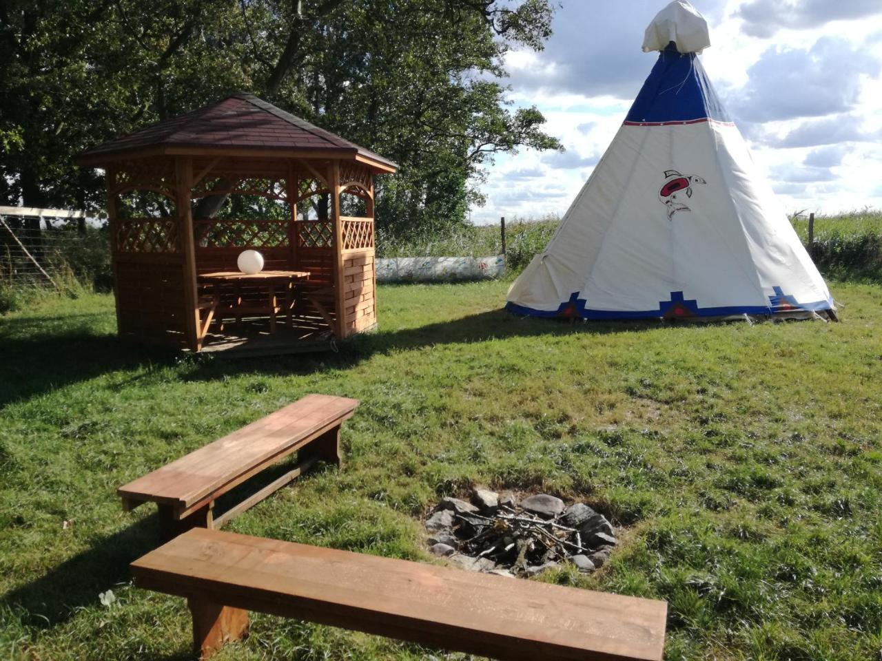 فندق Glamping Podgrodzie نوفي فاربنو المظهر الخارجي الصورة
