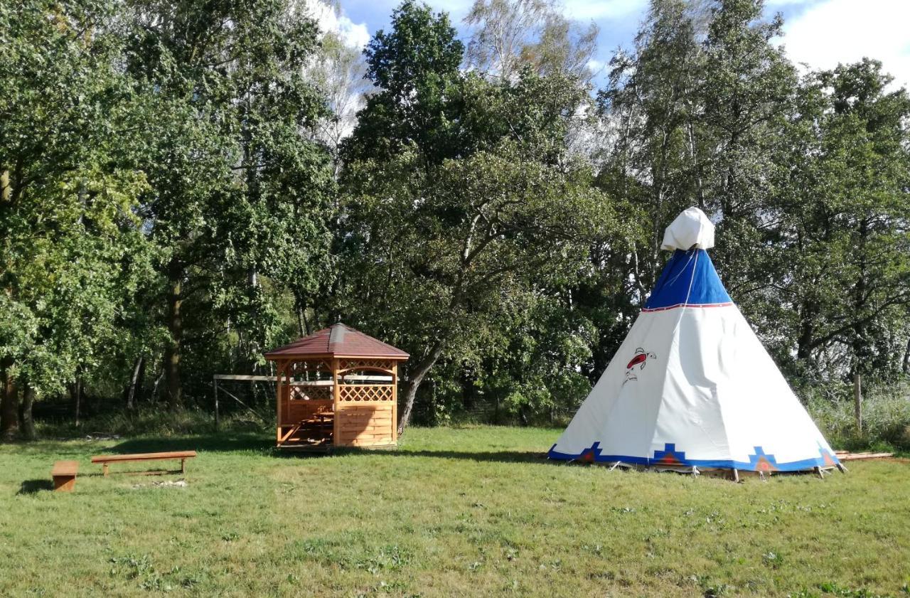فندق Glamping Podgrodzie نوفي فاربنو المظهر الخارجي الصورة