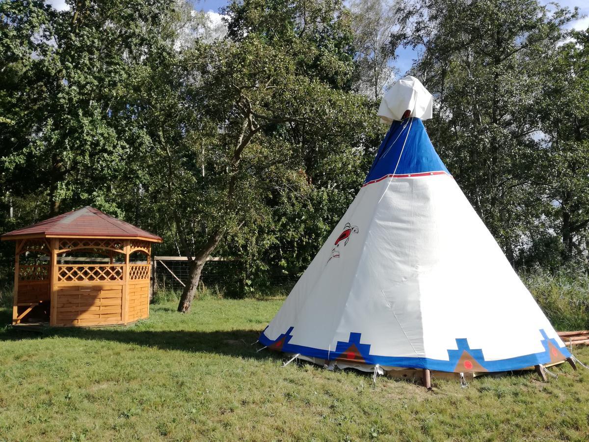 فندق Glamping Podgrodzie نوفي فاربنو المظهر الخارجي الصورة
